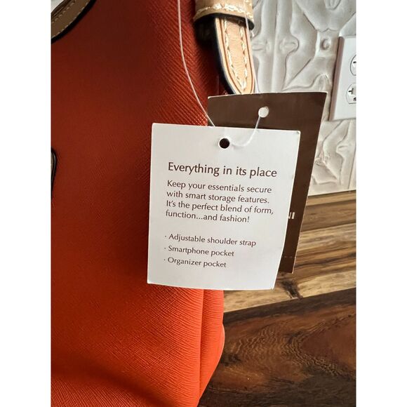 Giani Bernini Orange Tan Adjustable Shoulder Bag NWT with Organizer / Phone Slot - Picture 6 of 8